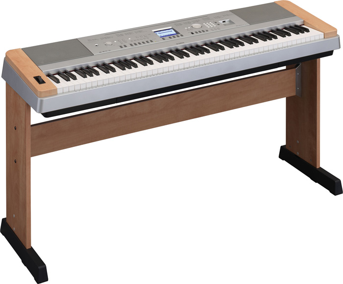 Yamaha E Piano Stagepiano DGX 640 C, im SET, NEU 